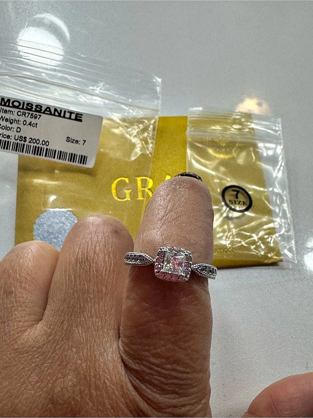 Moissanite Solitaire Ring Size 7 NWT
